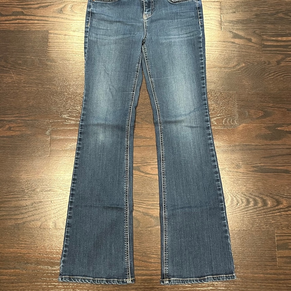 Love Fire Midrise Bootcut Medium Wash Jean 9